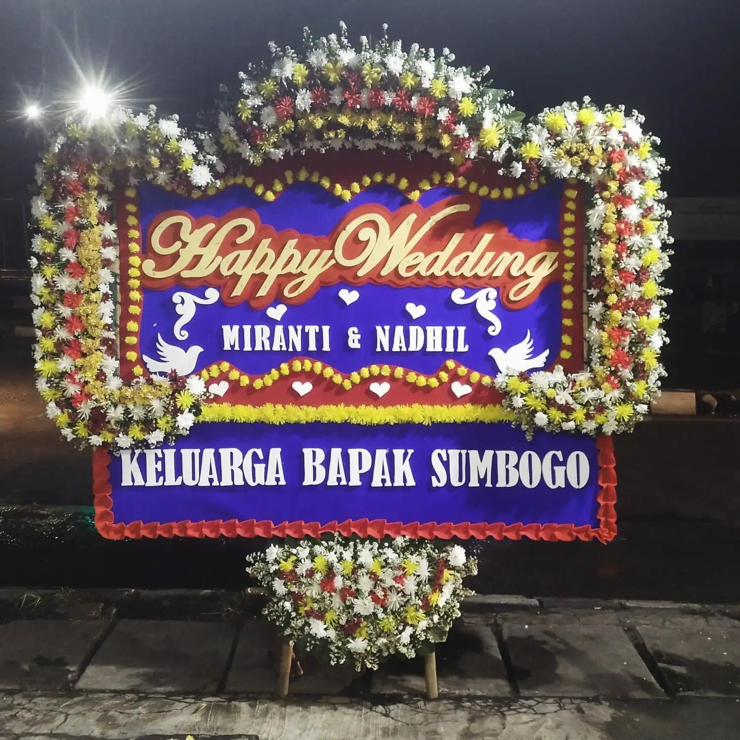 Papan Bunga Ucapan